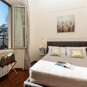 Apartment Savoia Exclusive House By Premium Collection, Rome